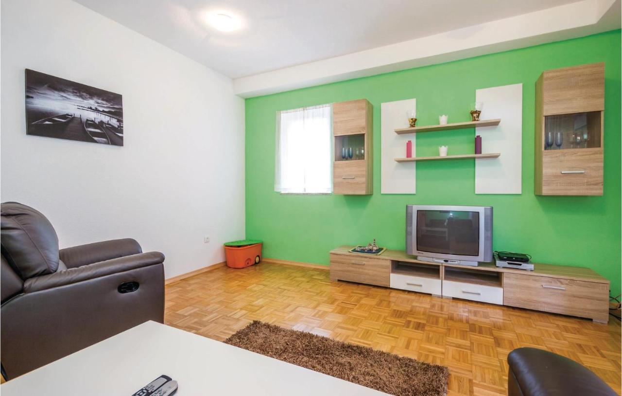 Stunning Apartment In Matulji Exterior photo